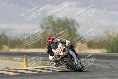 media/Nov-16-2025-Race Pace (Sun) [[8c5fa54630]]/Verified Riders/2-Turn 7 (945am)/